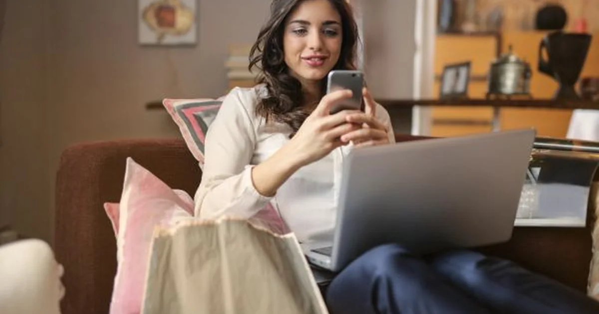 Editorial photograph used as the featured image for Shopify CRO Growth Framework 2026: Increase Conversion Rate Without Killing Margin.